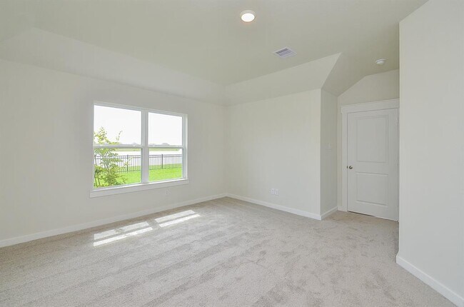 Building Photo - 4656 Peony Grn Dr