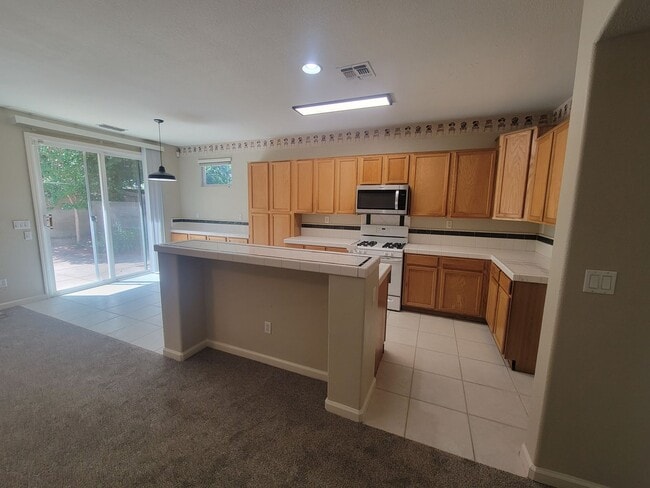 Building Photo - 8624 Banton Cir