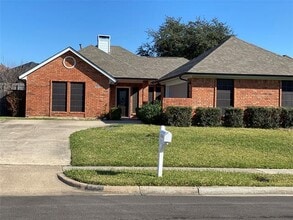 Building Photo - 4744 Montego Bay Dr