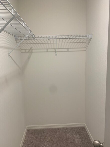Building Photo - 3452 Barringer Dr SE