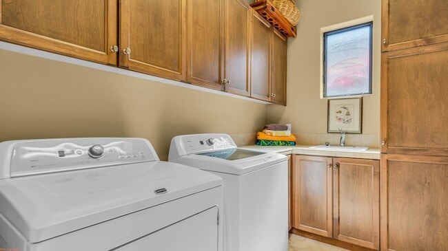 Building Photo - 46710 Bradshaw Trail