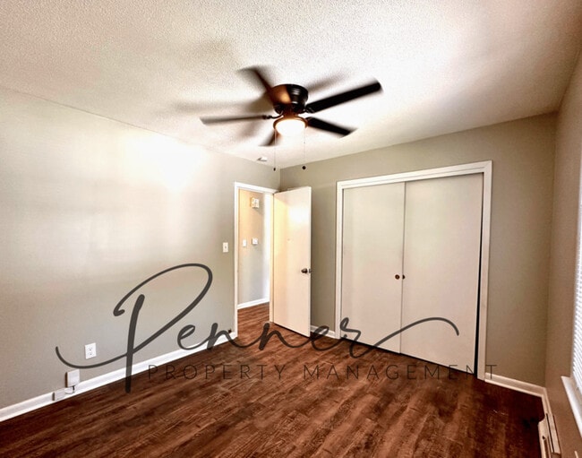 Building Photo - 11317 E 13TH St