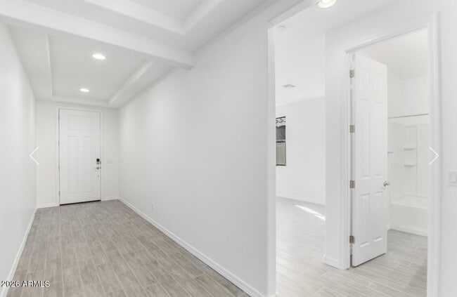 Building Photo - 9550 E Spiral Ave