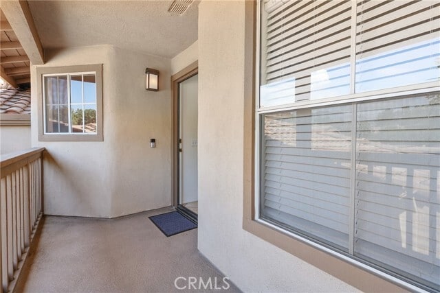 Building Photo - 14 Abrigo