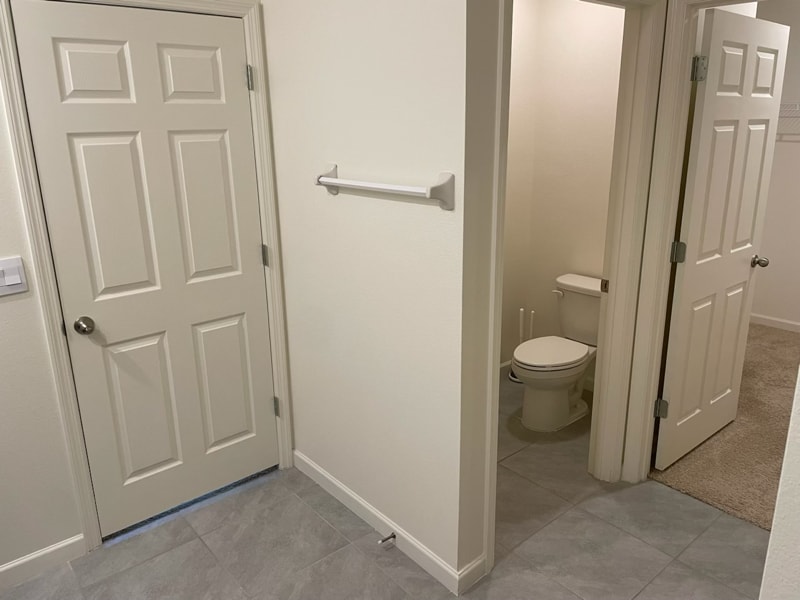 Building Photo - 3115 Marshall Dr