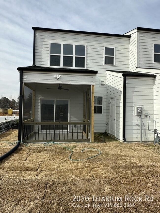 Building Photo - 2010 Titanium Rock Rd