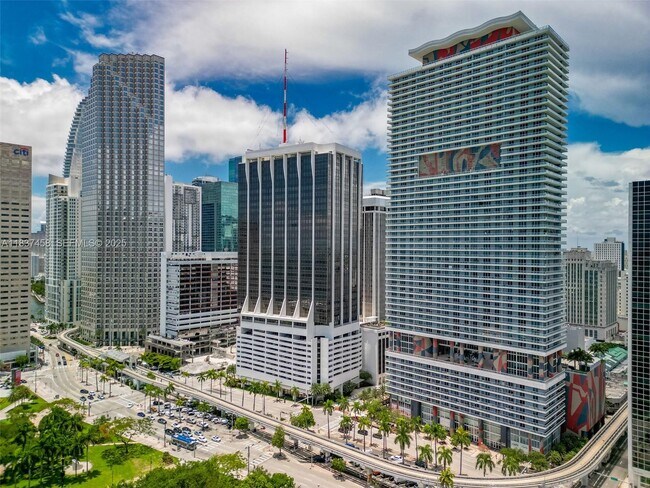 Building Photo - 50 Biscayne Blvd