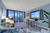 Building Photo - 2406 N Ocean Blvd