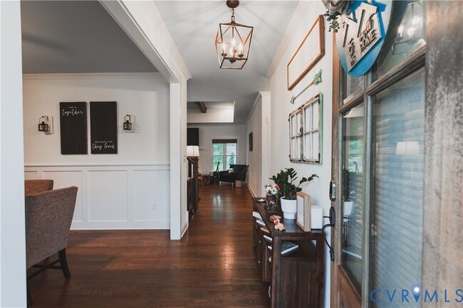 Building Photo - 900 Eagle Pl