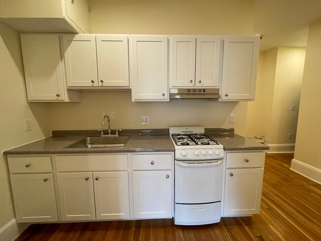 Building Photo - 1318 Commonwealth Ave