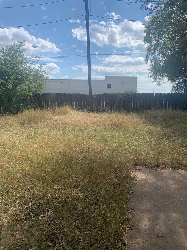 Building Photo - 16347 Sky Blue Ln