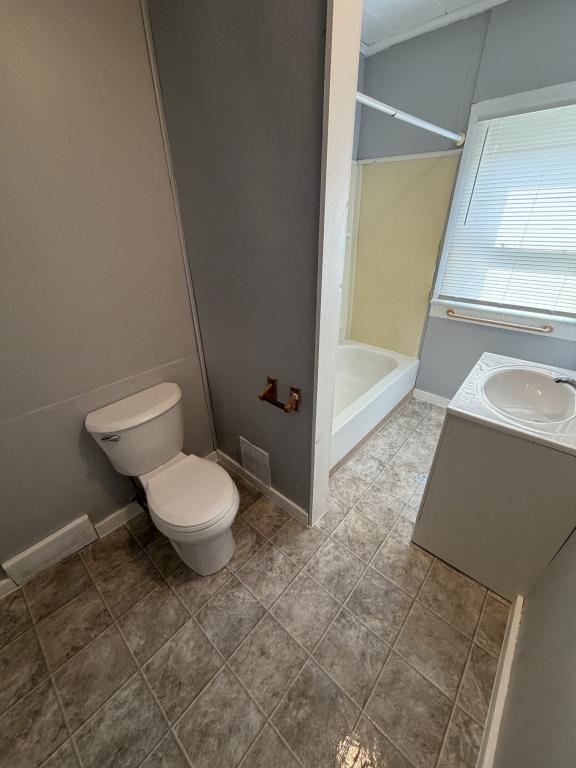 Building Photo - 155 Garfield Ave