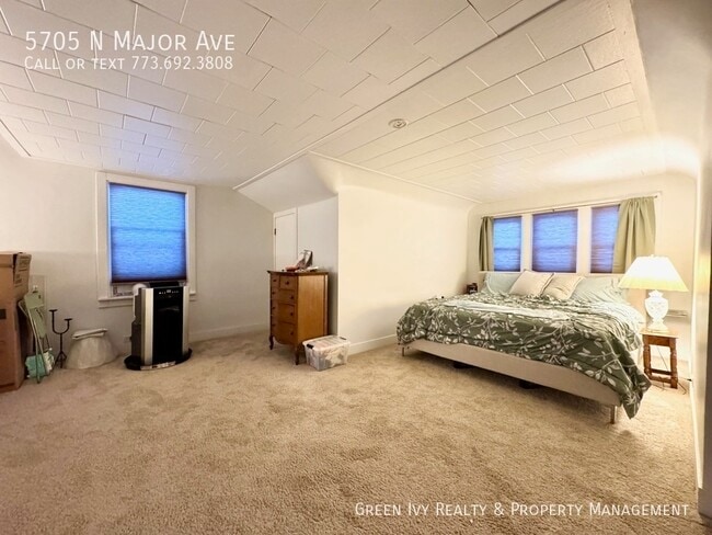 Building Photo - 5705 N Major Ave