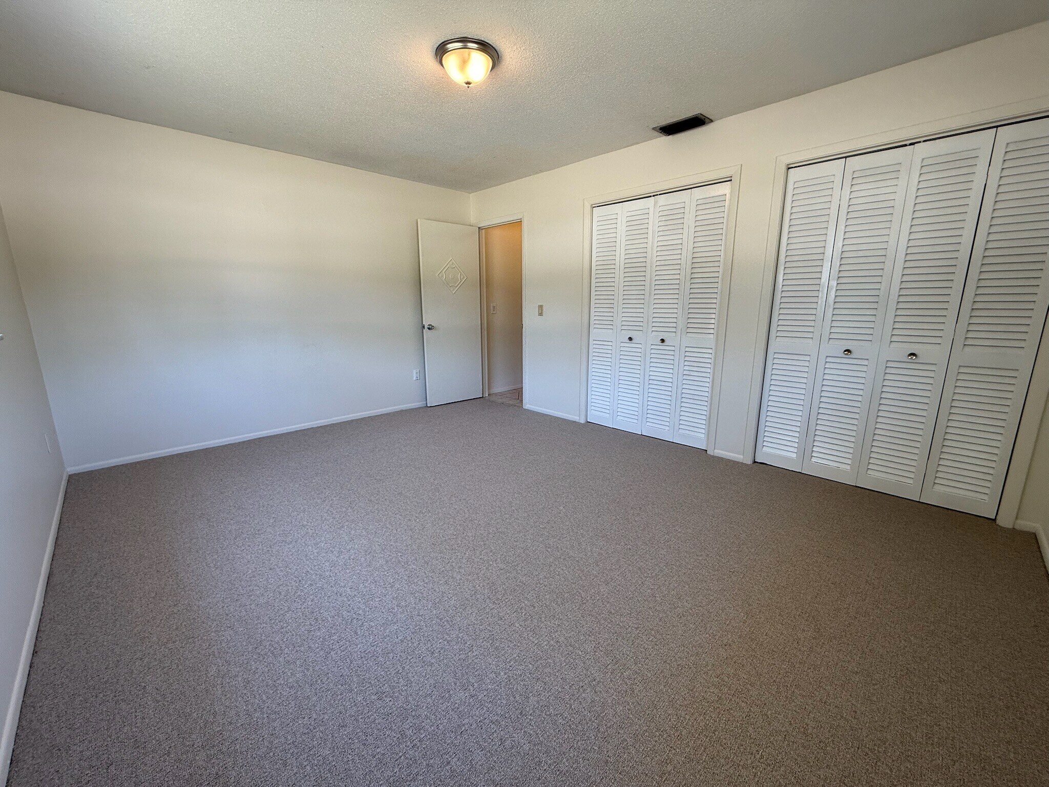 Bedroom 2 (Biggest) - 209 Phoenetia Dr