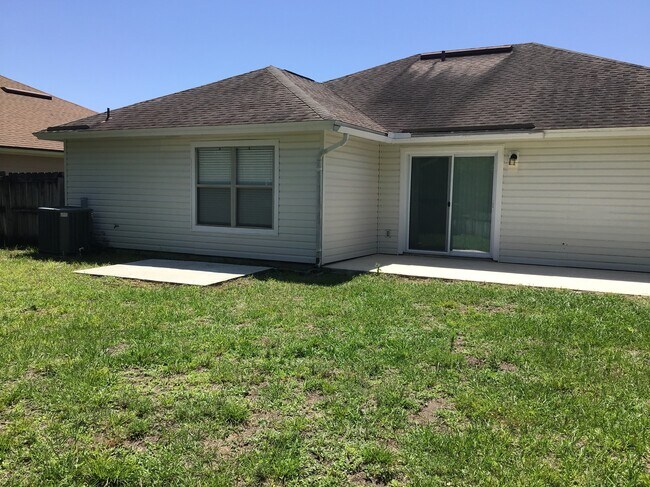 Building Photo - 3264 Fox Squirrel Dr