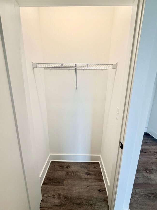 Building Photo - Beautiful NEW 2-Bed, 2- Bath Apartment in Rock Hill!