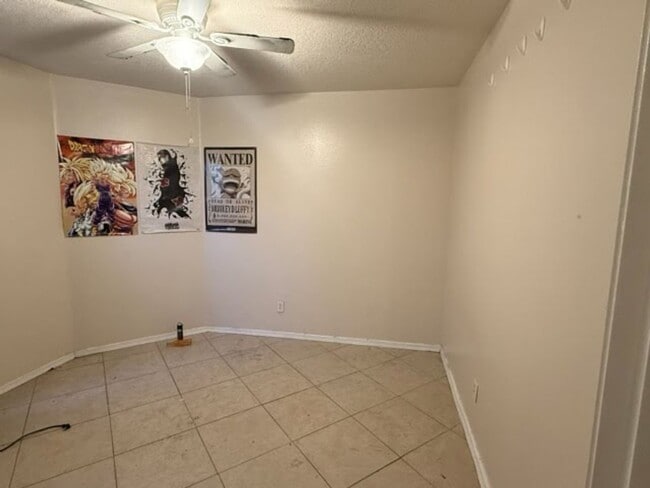 Building Photo - 4 bed 2 bath in SW ABQ