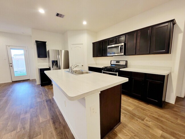 Building Photo - 21522 Violet Rdg Rd