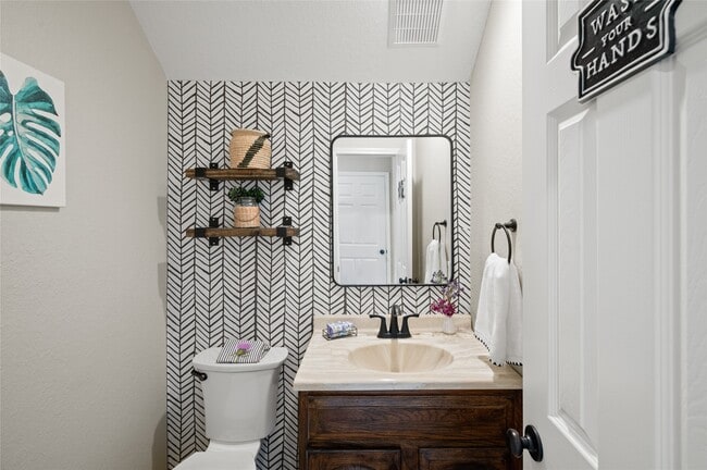 Building Photo - 20815 Winlock Trace Dr