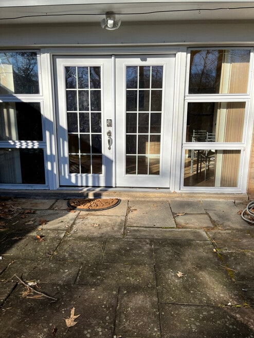 Building Photo - 13115 Tamarack Rd