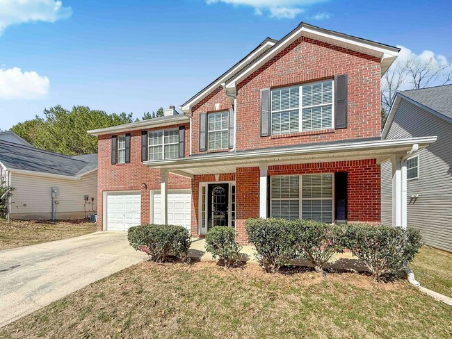 Primary Photo - Charming 5 BR/3 BA Traditional in Austell,...