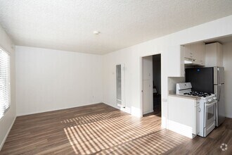 Building Photo - *OPEN HOUSE: 5/31 10-11AM* Spacious 1BR in...