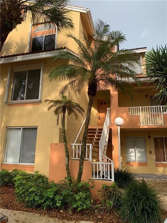 Building Photo - 1043 Coral Club Dr