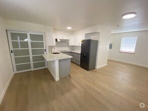 Building Photo - Bue1112