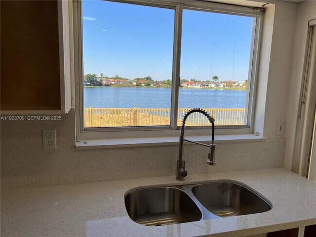 Building Photo - 6124 SW 149th Ave