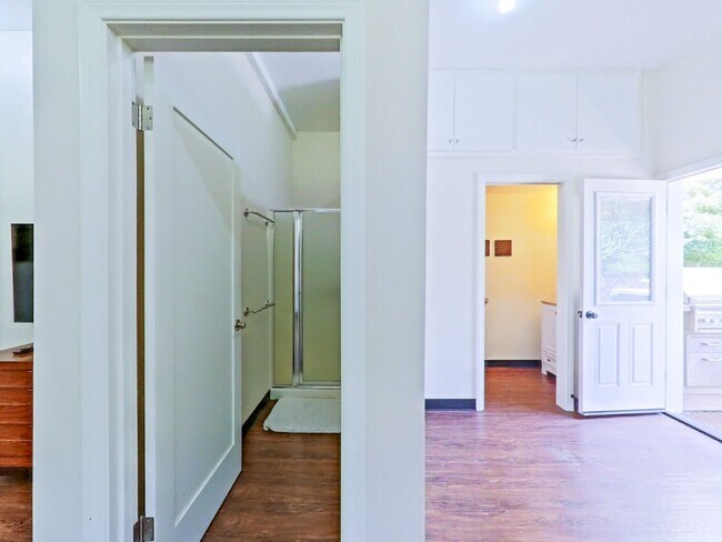 Building Photo - 33702 Calle Conejo