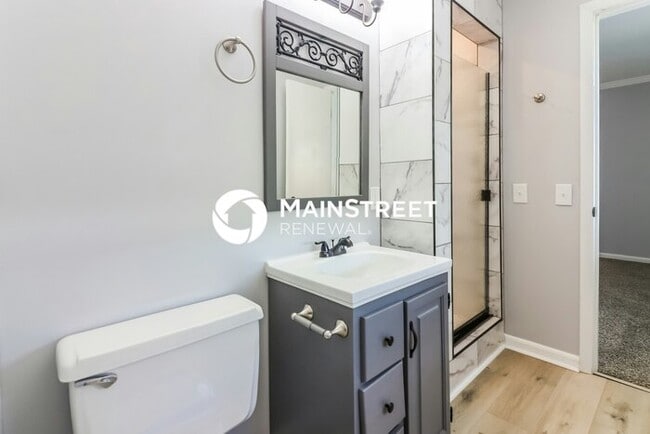 Building Photo - 3 Bedroom Pet-Friendly Home in PLEASANT HILL, MO with Main Street Renewal