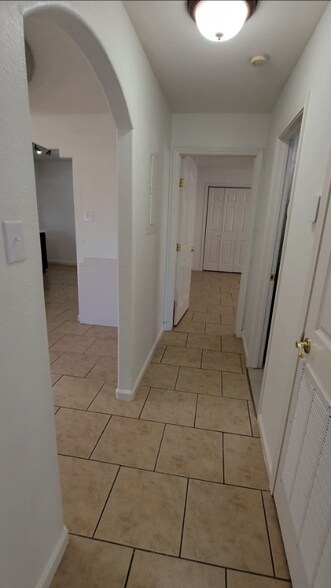 Building Photo - 3114 Cuernavaca Dr