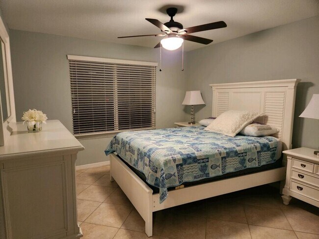 Building Photo - 110 Villa Cir