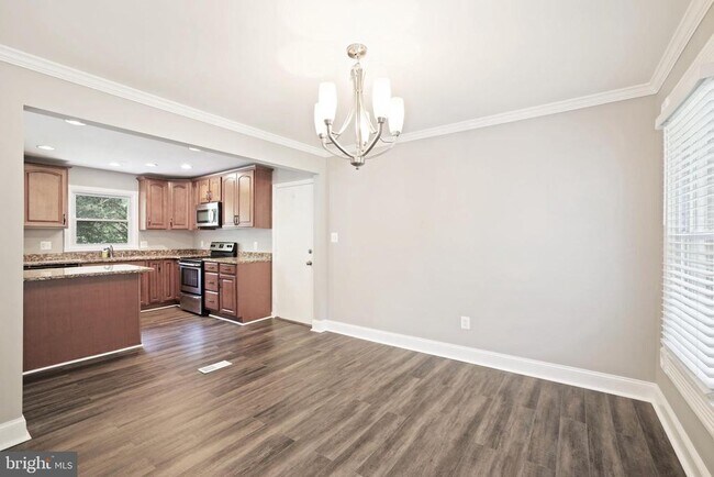 Building Photo - 1518 Gingerwood Ct