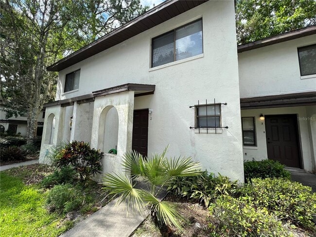 Building Photo - 2635 SW 35th Pl