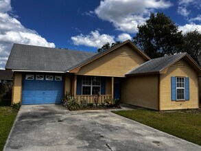 Building Photo - Check Out This 3BD/2B Home!!