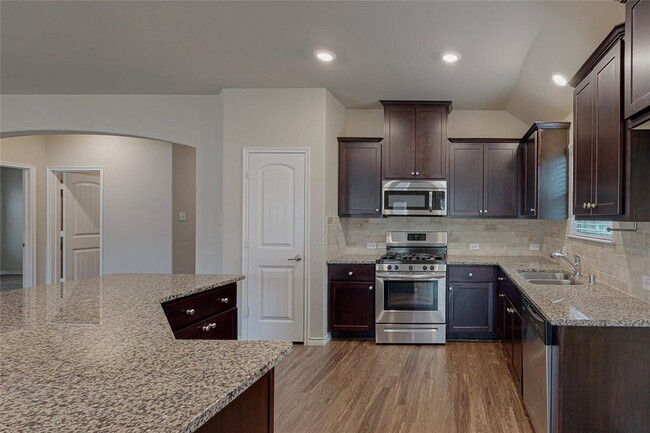 Building Photo - 2917 Colorado Dr