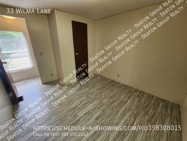 Building Photo - 33 Wilma Ln