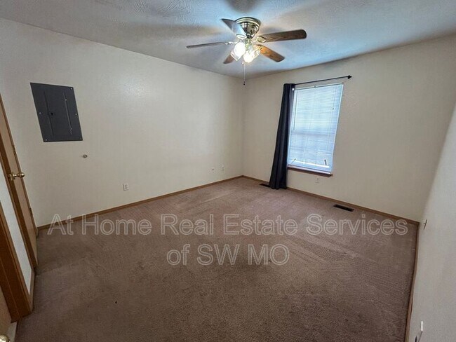 Building Photo - 1641 N Patterson Ave