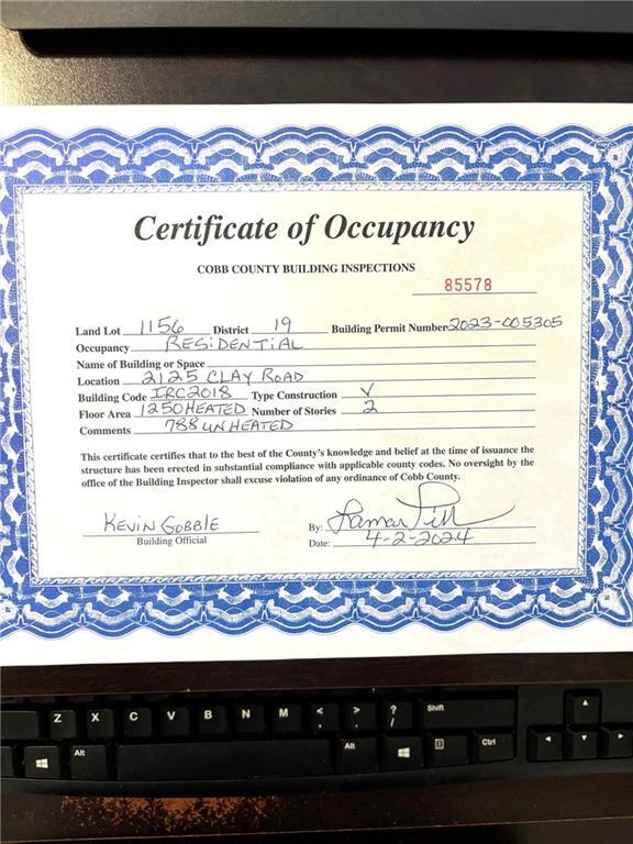 Building Photo - 2125 Clay Rd SW