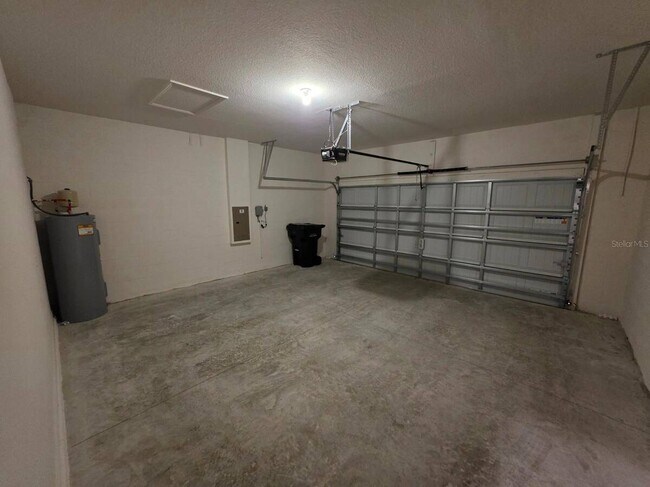 Building Photo - 308 Bass Ct