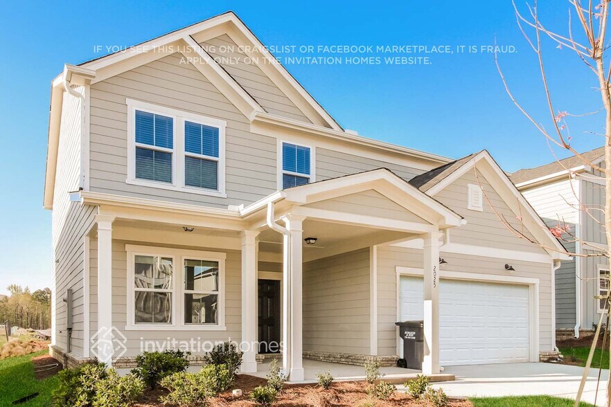 Building Photo - 2025 Blackbird Cir