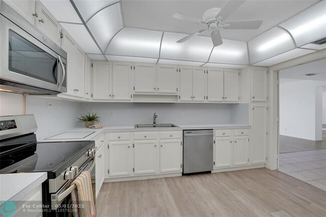 Building Photo - 3500 Galt Ocean Dr