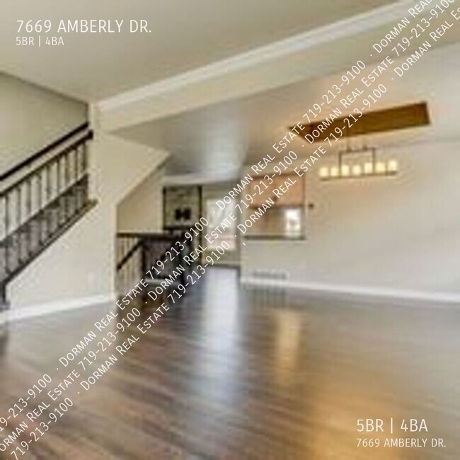 Building Photo - 7669 Amberly Dr