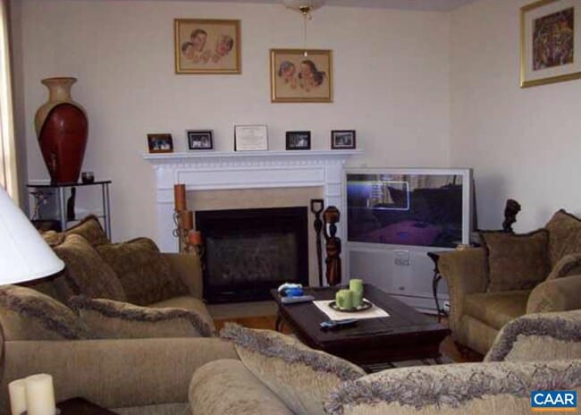 Building Photo - 2314 Wakefield Rd