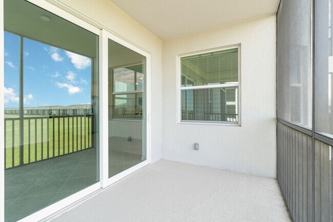 Building Photo - Wellen Golf and Country Club with Resort l...