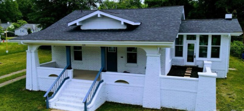 Primary Photo - 113 Brawley St