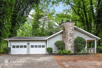 Building Photo - 3 Bedroom Atlanta Home