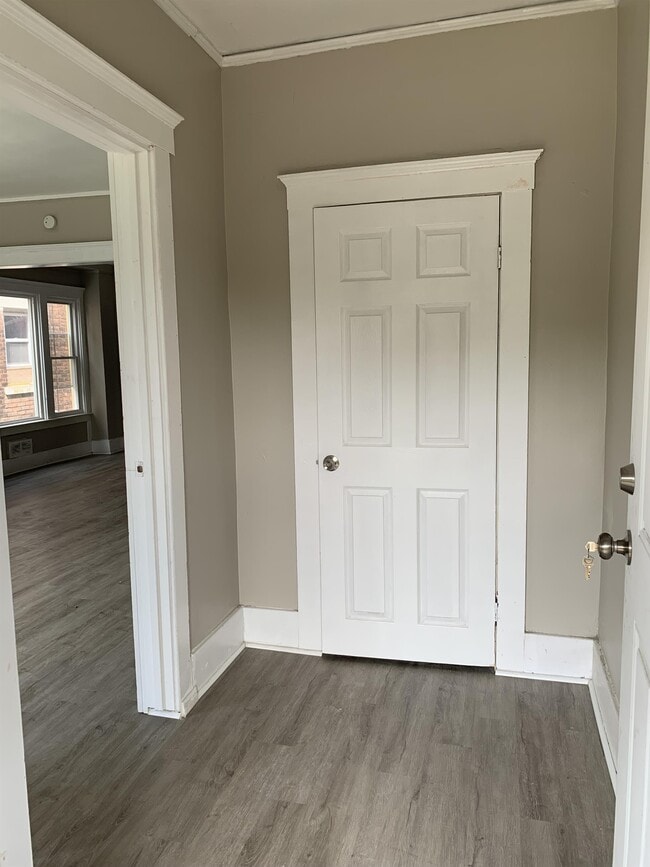 Building Photo - 1500 Clairmount Ave