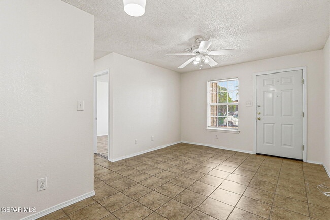 Building Photo - 12320 Robert Dahl Dr
